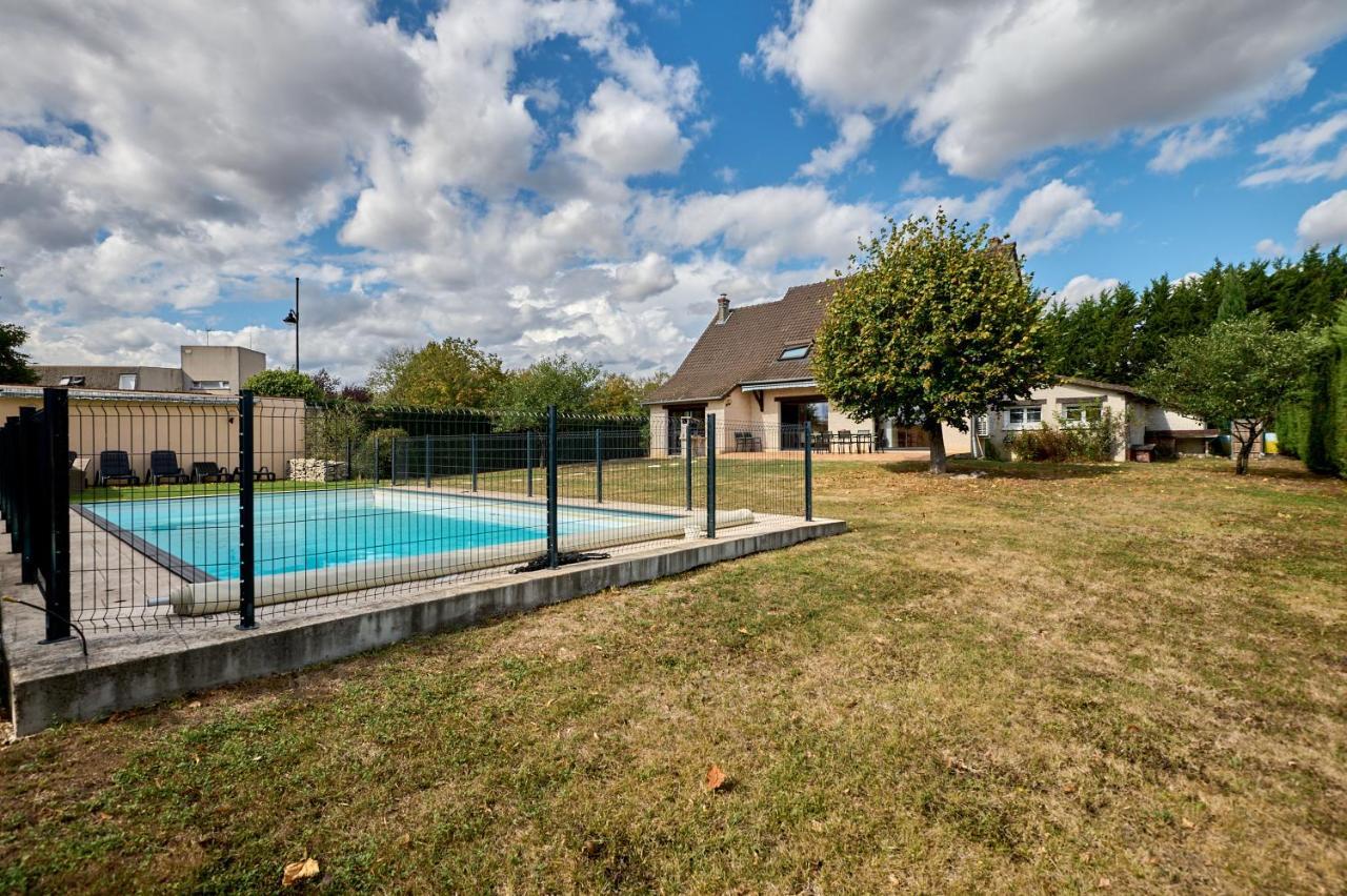 מאני-קור Superbe Villa Avec Piscine מראה חיצוני תמונה